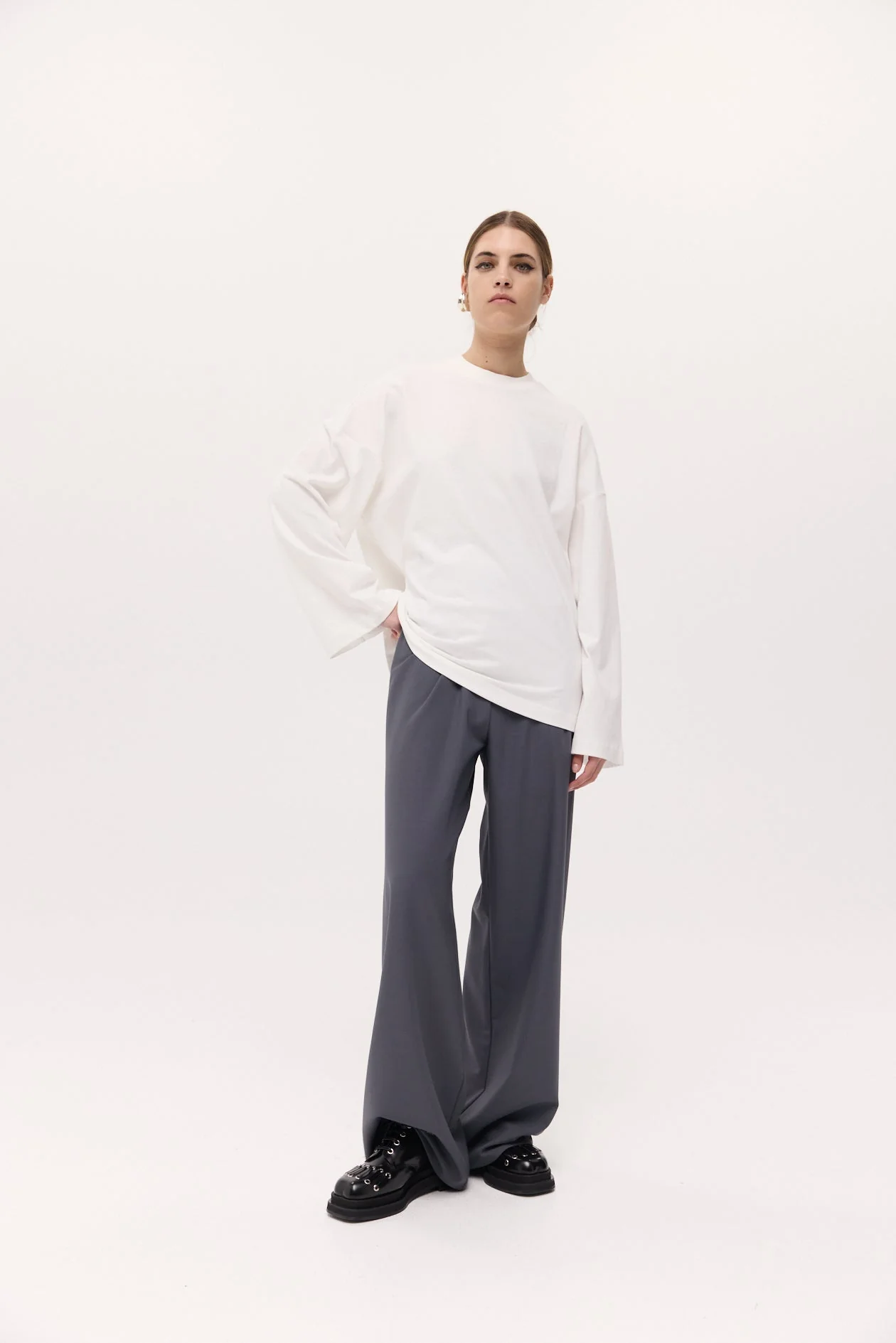 Gibson Long Sleeve T-Shirt - White - Image 5