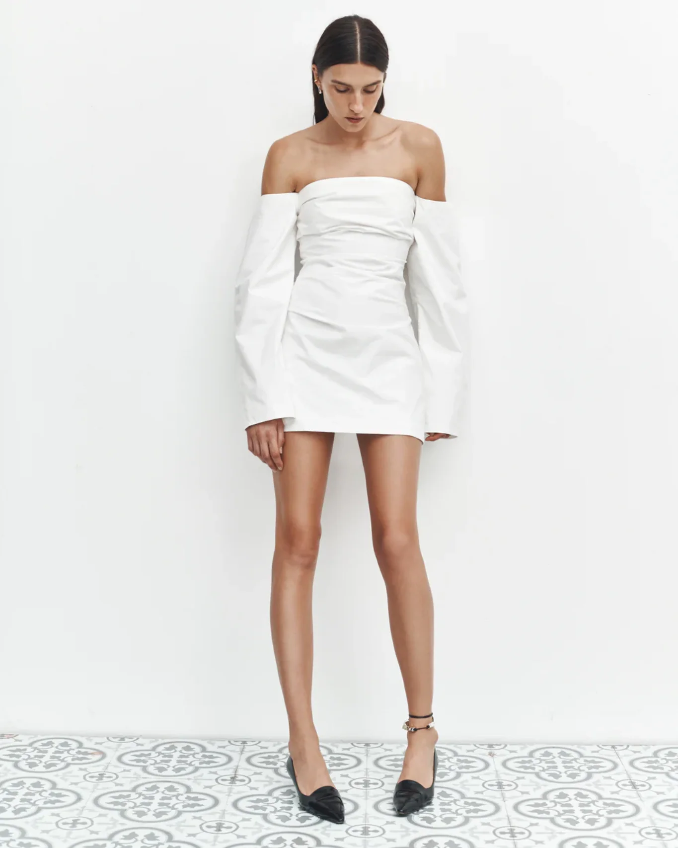 Martina Sleeved Mini Dress - Ivory - Image 3