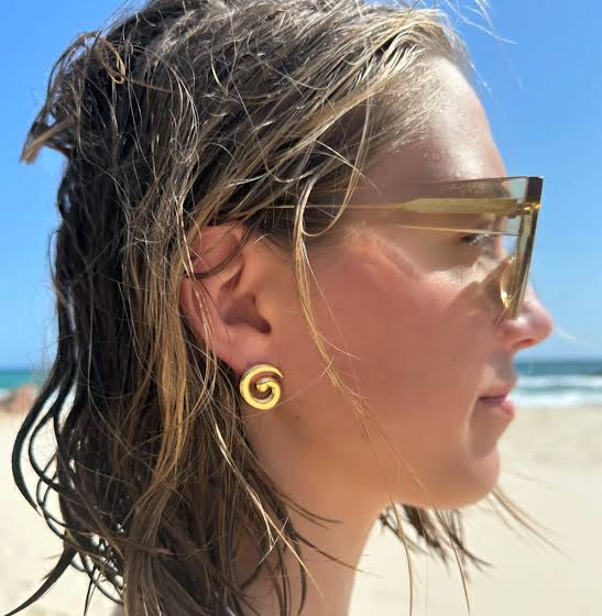 Mini Swirl Earrings - Gold - Image 2