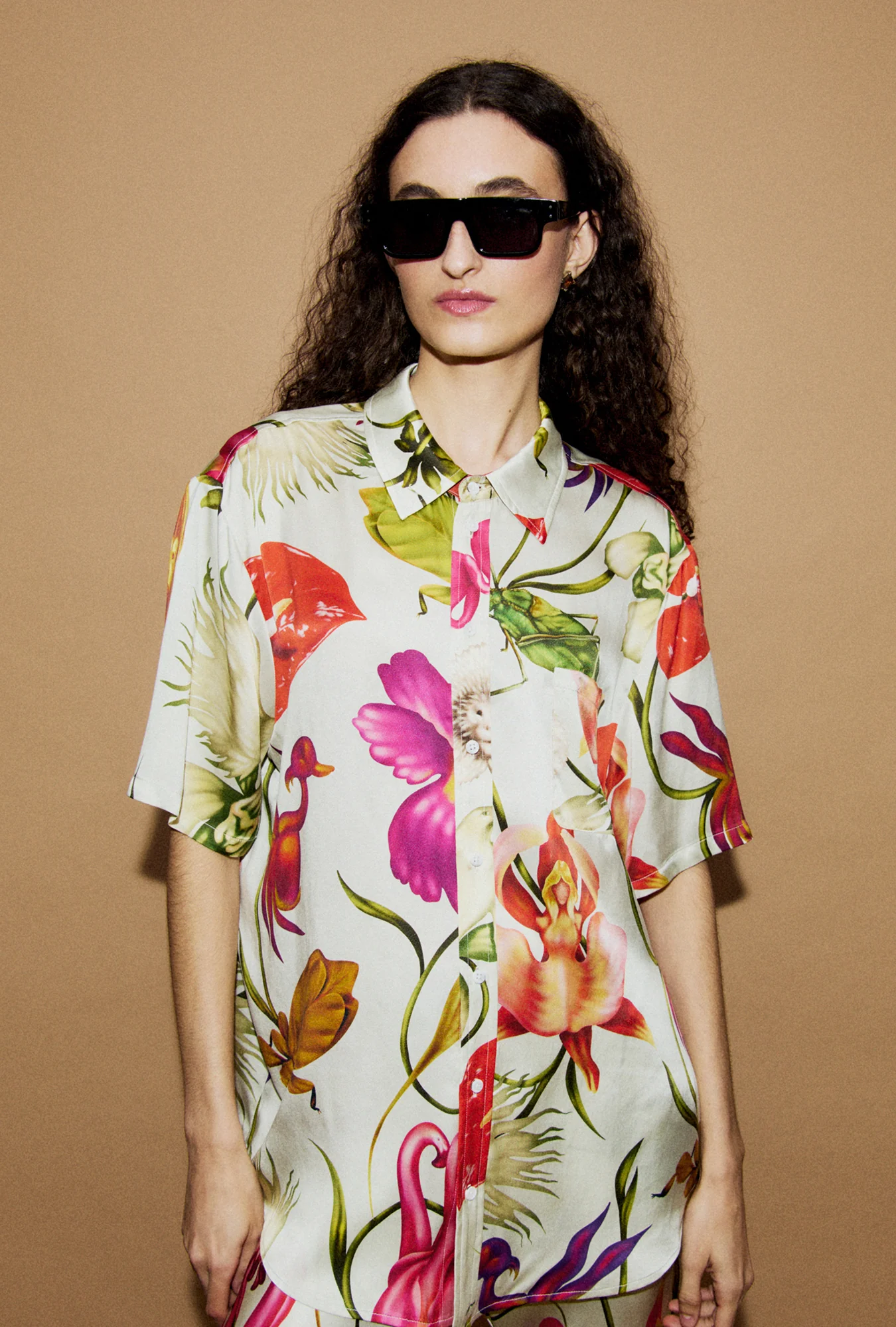 Short Sleeve Boyfriend Shirt - Wonderland - Image 2